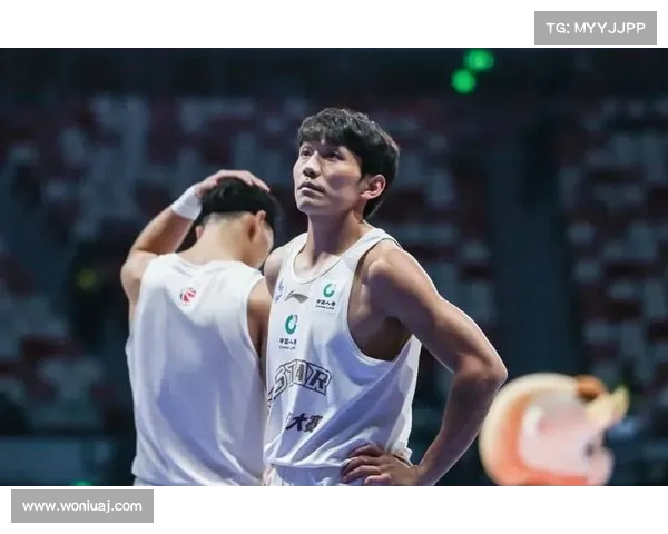 杨政回应CBA选秀新增条款质疑：四川选我是为了增加关注度怒斥记者为证喷子