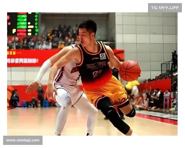 江苏男篮宣布崔晓龙转会上海刘正清加盟并送出次轮30号签