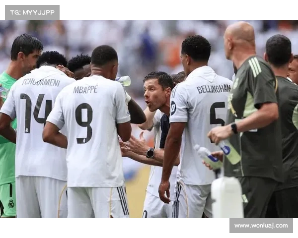 阿隆索关注巴尔韦德负担过重计划加强轮换以避免伤病 阿隆索关注巴尔韦德负担过重计划加强轮换以避免伤病